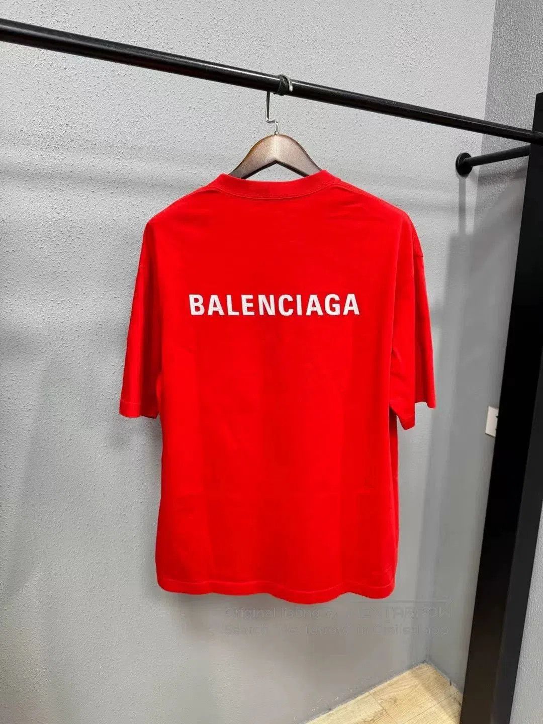 Balenciaga balenciaga red logo short sleeve t-shirt. Size US L / EU 52-54 / 3 - 2 Thumbnail