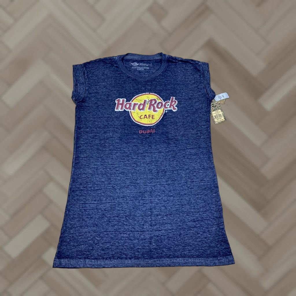 Hard Rock Cafe VINTAGE Hard Rock Cafe Dubai Boyfriend Tee Womens M Blue Short Sleeve Crew Neck T-Shirt Casual Shirt(NWT) Size 32" / US 10 / IT 46 - 1 Thumbnail