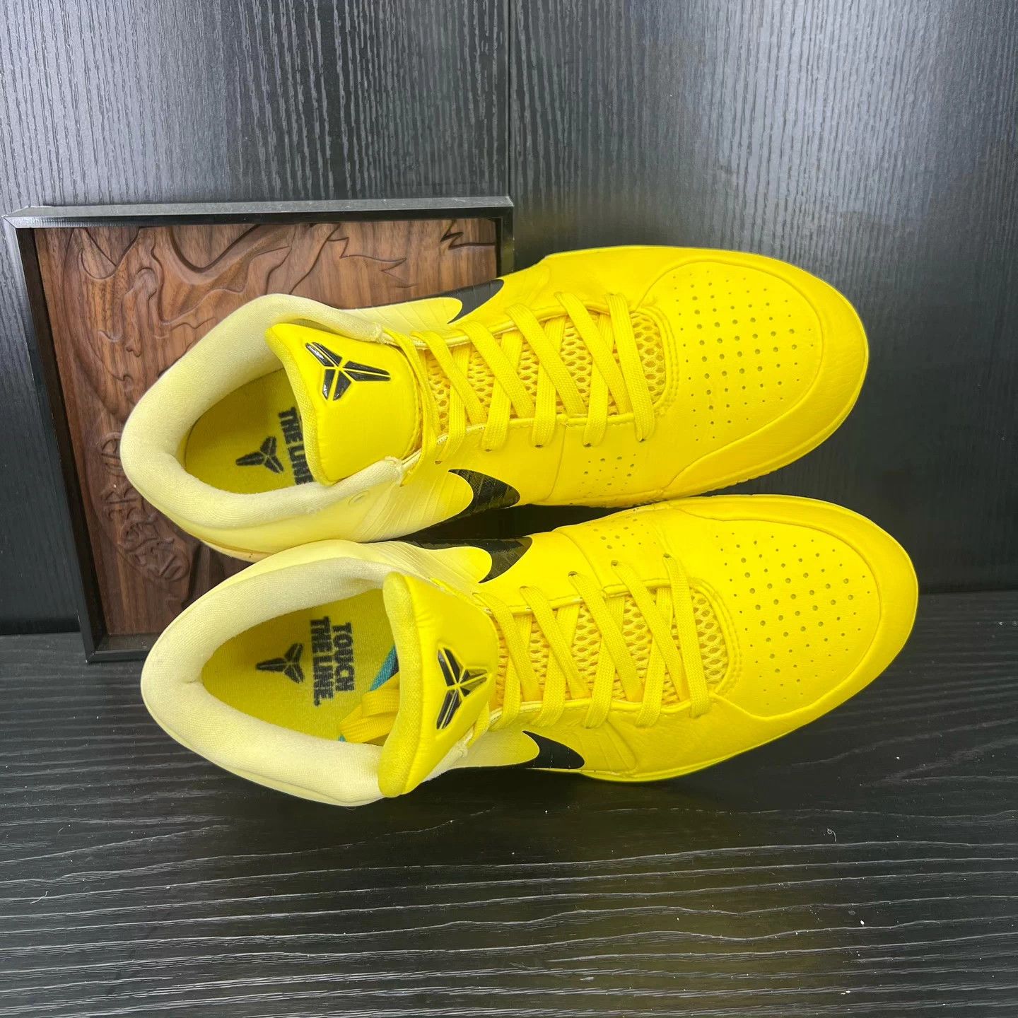 Nike Nike Zoom Kobe 4 Black/Yellow 42.5 Mint Size US 9.5 / EU 42-43 - 8 Thumbnail