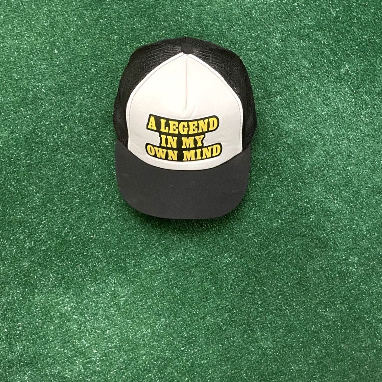 Vintage VINTAGE Legend In My Own Mind Trucker Hat Adult Mens Black White 80s 90s Size ONE SIZE - 4 Thumbnail