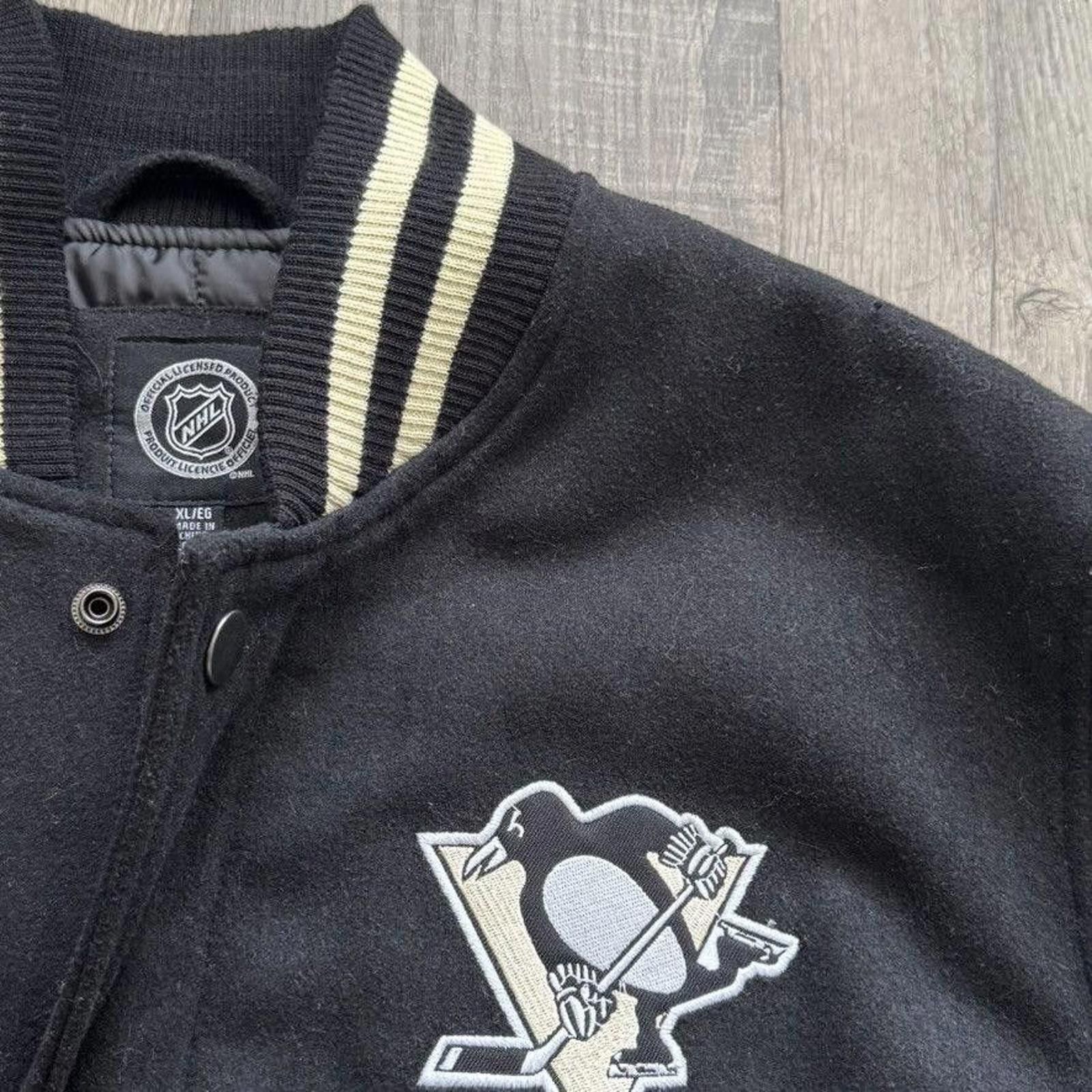 NHL NHL • VINTAGE Bomber Jacket "Penguins" (XL) Size US XL / EU 56 / 4 - 3 Thumbnail