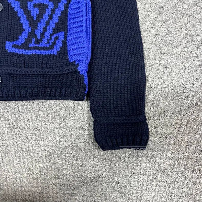 Louis Vuitton Louis Vuitton Monogrammed jacquard blue and black knit jac Size US XS / EU 42 / 0 - 5 Thumbnail