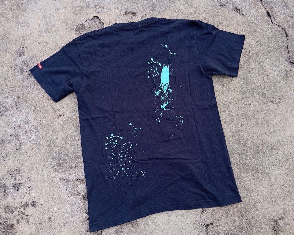 Japanese Brand Gundam 💥 Tshirt Anime Robot 🤖 Size US M / EU 48-50 / 2 - 3 Thumbnail