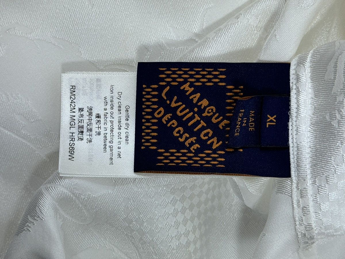 Louis Vuitton MONOGRAM RODEO SILK SHIRT 1AFWS2 Size US XL / EU 56 / 4 - 6 Thumbnail