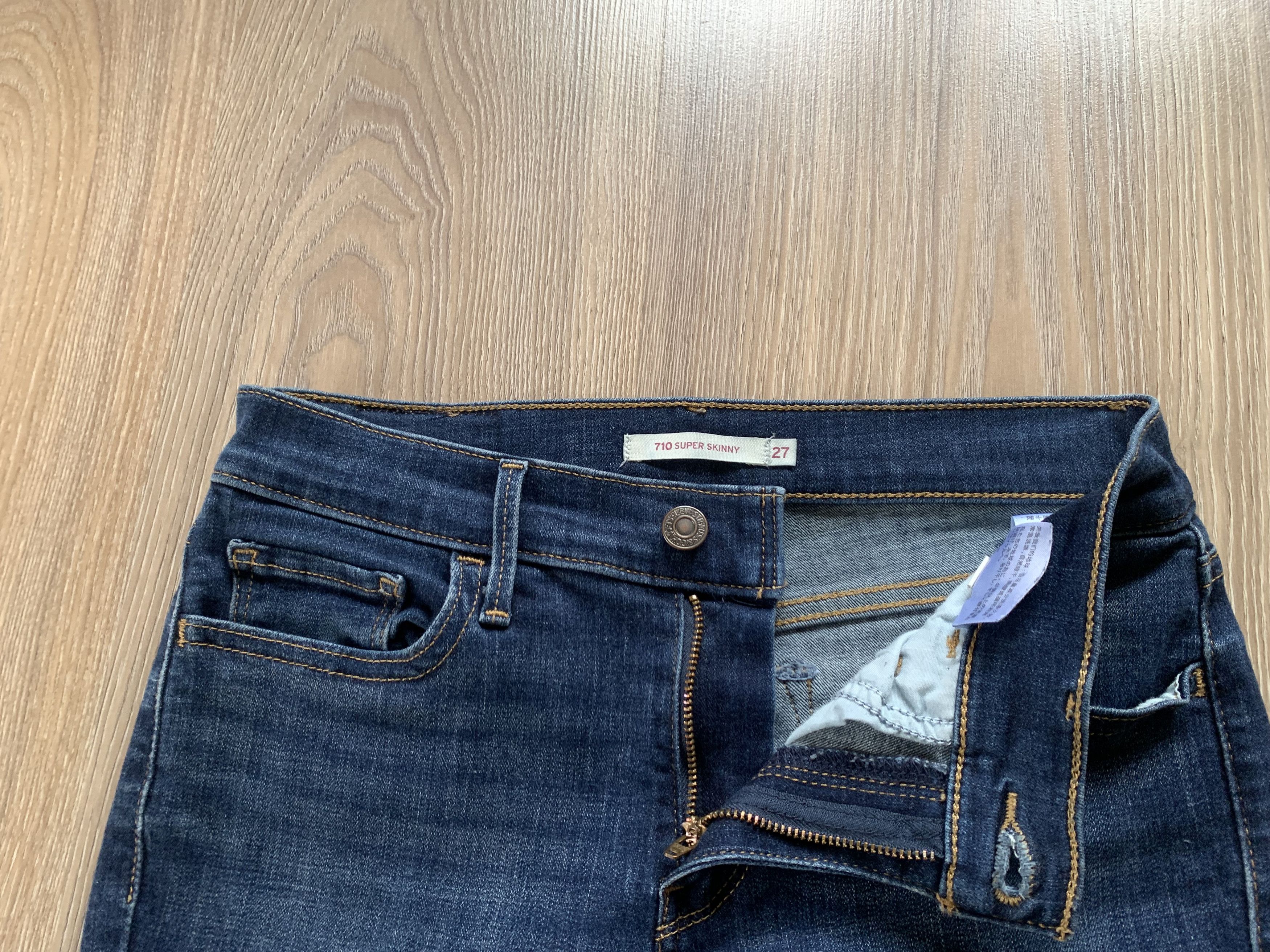 Levi's Women’s Levis 710 Super Skinny Jeans Size 27" / US 4 / IT 40 - 5 Thumbnail