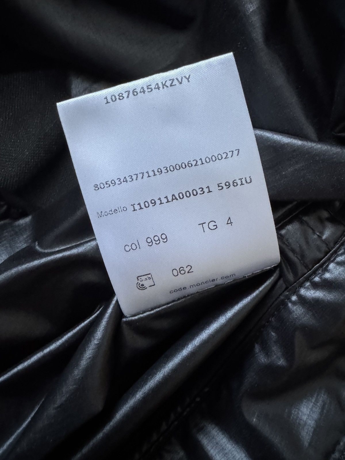 Moncler 🔥🔥 Moncler Atik Hooded Quilted Vest Size US XL / EU 56 / 4 - 16 Thumbnail