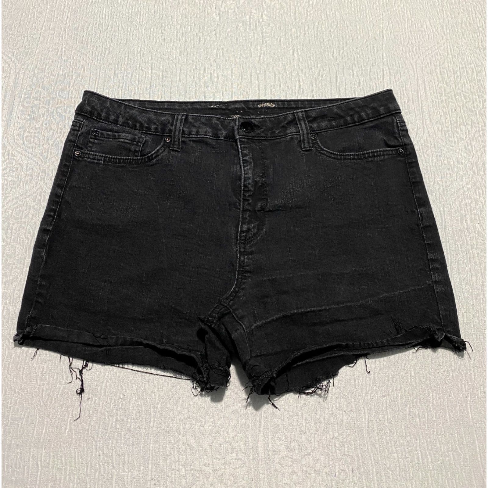 Vintage Seven7 Seven 7 Weekend Shorts Denim Cut-Off Black Women's Size 16, Jeans, Regular Waist 36 in, Zip Closure, Women, Style: Cut-Off Size 25" / US 0 / IT 36 - 2 Thumbnail