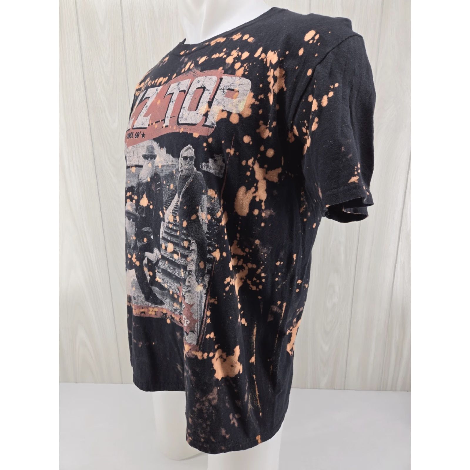 Gildan HOLE ZZ Top Men's T-shirt Size Large Tres Hombres Album Cover Black Graphic Size US L / EU 52-54 / 3 - 4 Thumbnail