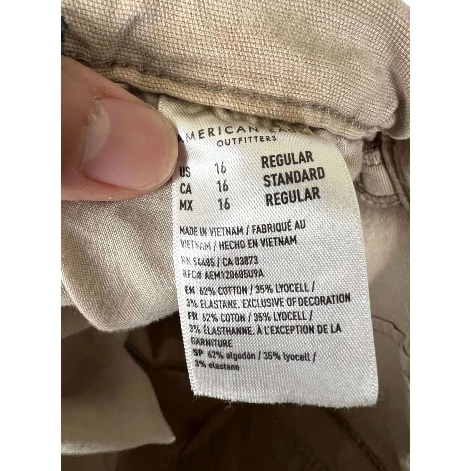 American Eagle Outfitters VINTAGE American Eagle Outfitters Cargo Pants Womens 16 Beige High Rise Stretch Size 38" / US 16 / IT 52 - 5 Thumbnail