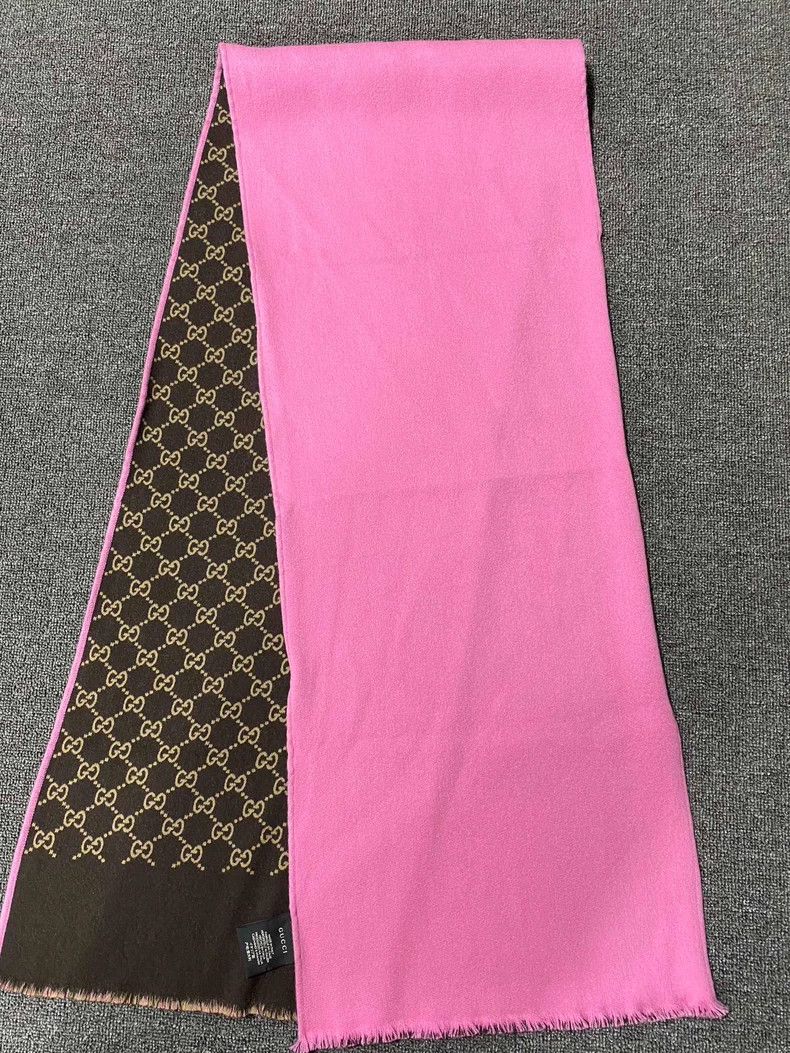 Gucci Gucci Double-Sided Pink Scarf - dmc Size ONE SIZE - 1 Thumbnail