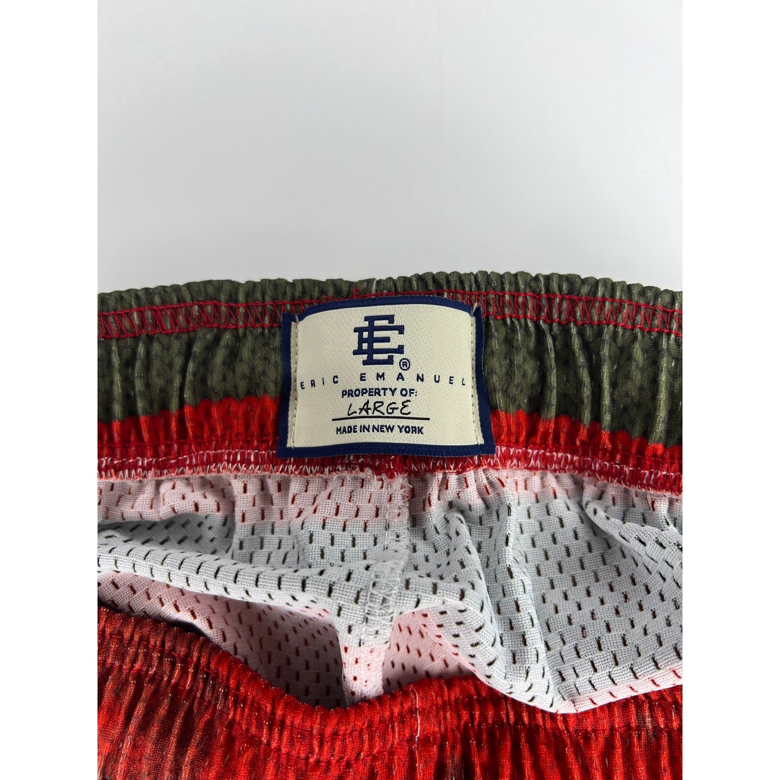 Eric Emanuel Eric Emanuel EE Basic/Core Short "Oil Stain" Size Large Size US 34 / EU 50 - 7 Thumbnail