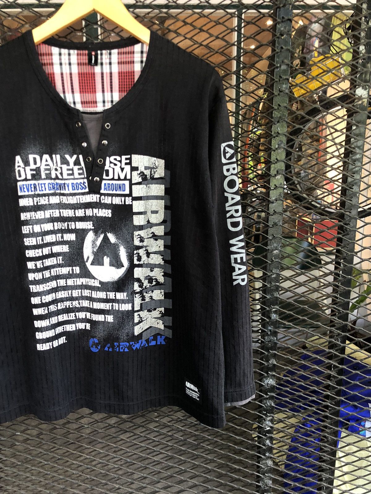Japanese Brand JAPANESE AIRWALK POEM DOUBLE LAYER LONGSLEEVE Size US XL / EU 56 / 4 - 2 Thumbnail