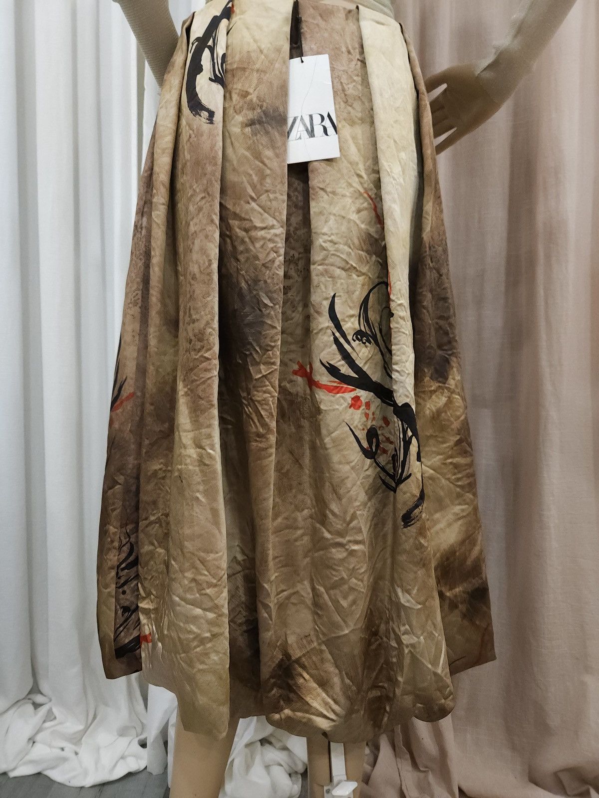 Vintage × Zara Asia Region Exclusive Limited Edition/ Printed Lantern Skirt Size 28" / US 6 / IT 42 - 8 Thumbnail