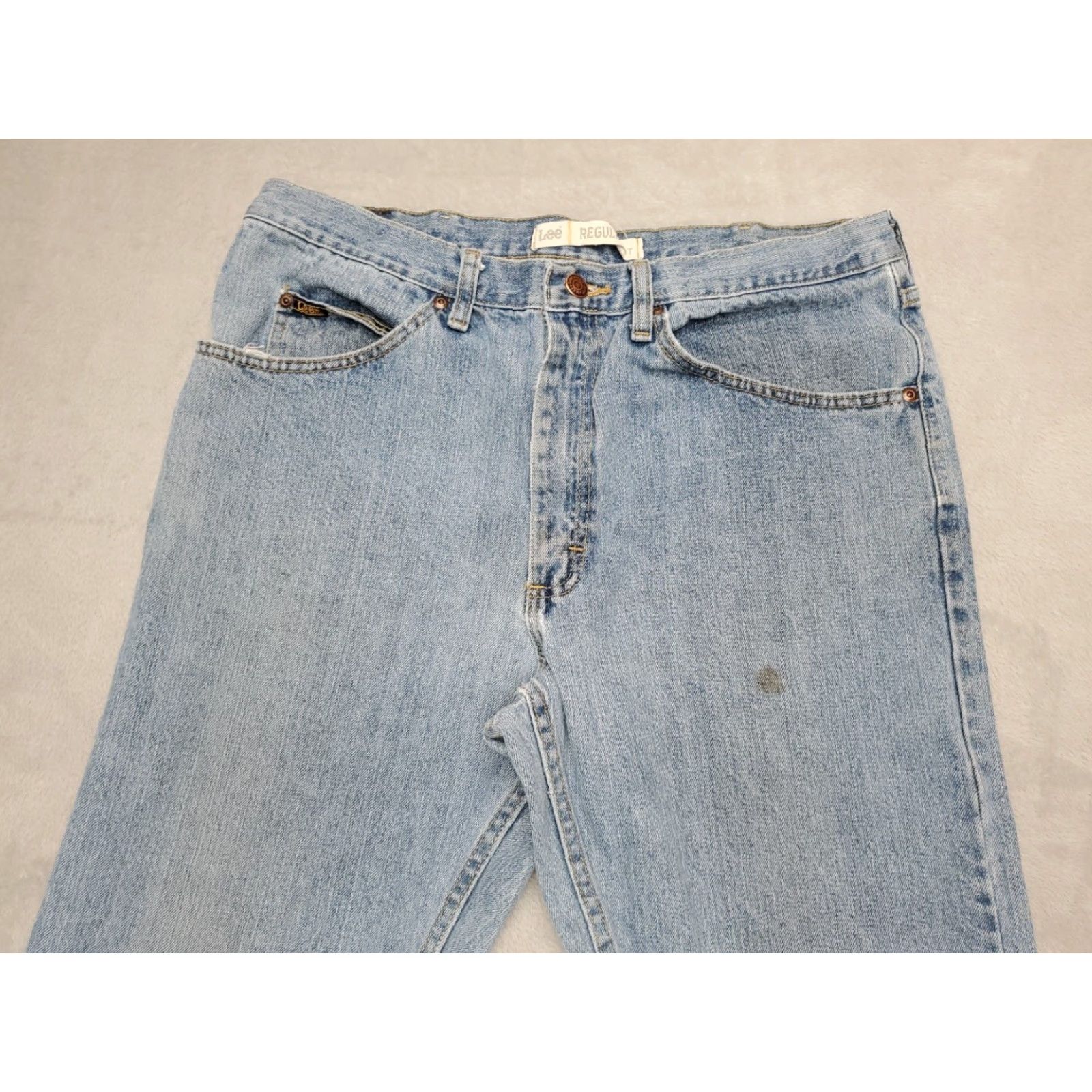 Lee VINTAGE Lee Jeans Mens 36x34 Blue Denim Straight Light Wash Cotton Casual Pants Jeans Size US 36 / EU 52 - 2 Thumbnail