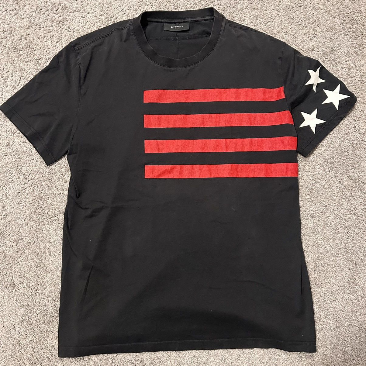 Givenchy Givenchy Star t-shirt Size US L / EU 52-54 / 3 - 1 Thumbnail
