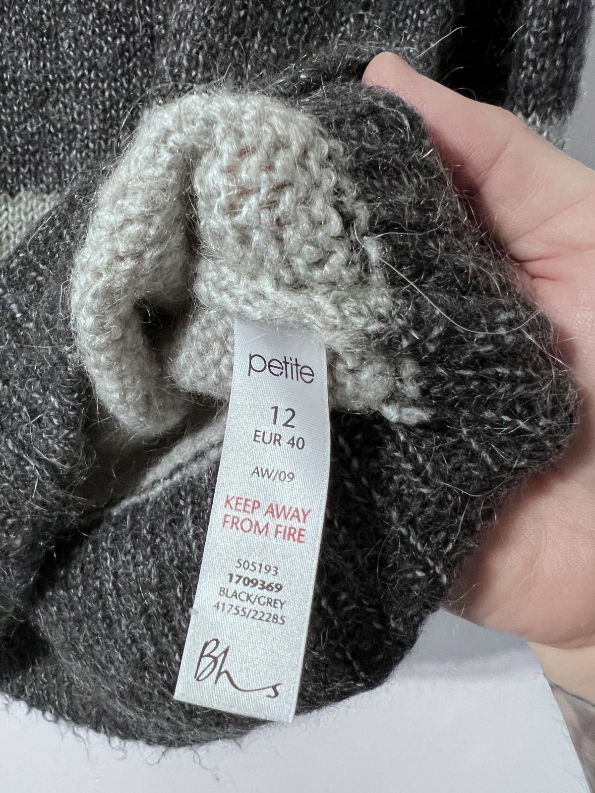 Other BHS Petite Grey & Black Striped Button-Neck Jumper – Size 12 Size M / US 6-8 / IT 42-44 - 5 Thumbnail