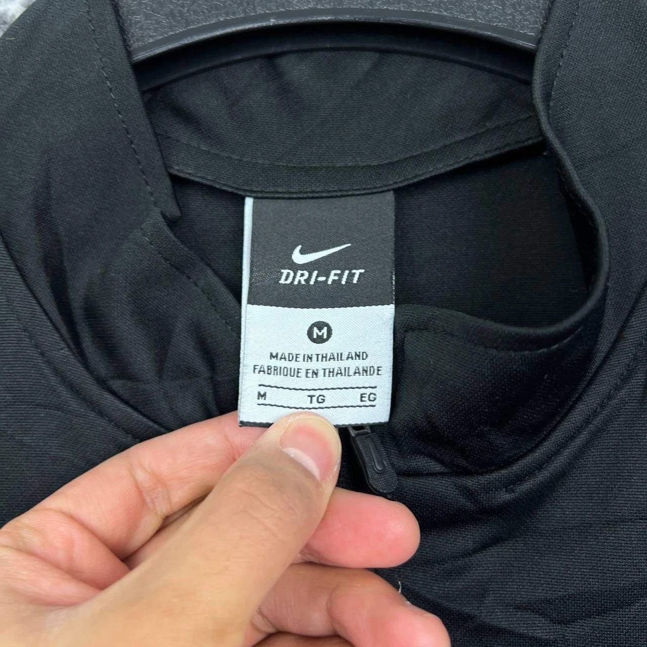 Nike Nike Dri-Fit Shirt Men France Drill Top Jogging 1/4 Zip M Size US M / EU 48-50 / 2 - 3 Thumbnail