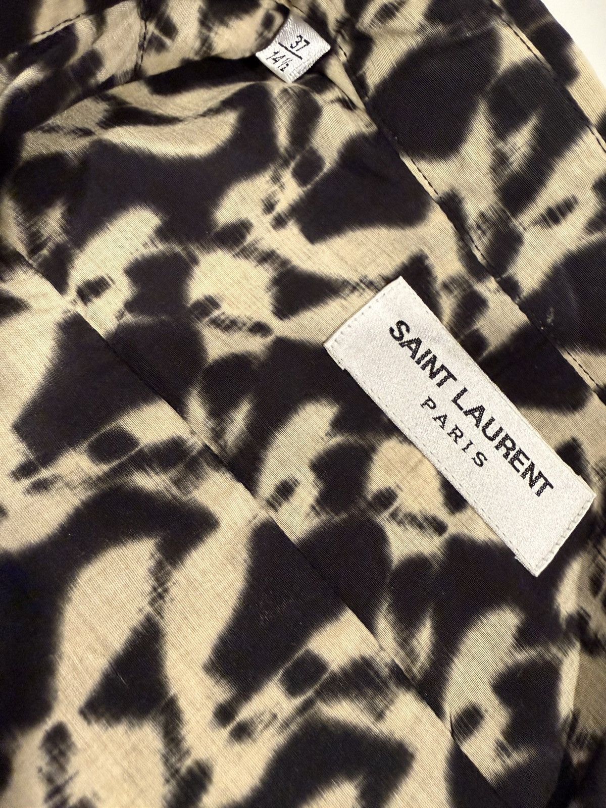 Saint Laurent Paris Saint Laurent men abstract print silk shirt. 37/M. $890 Size US S / EU 44-46 / 1 - 10 Thumbnail