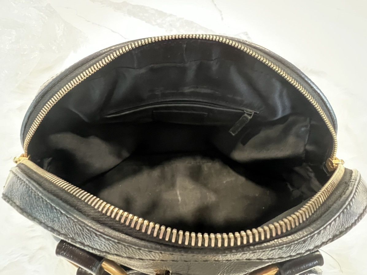 Yves Saint Laurent YSL Large Muse Bag Black Patent Leather w/ Lock & Charm Size ONE SIZE - 9 Thumbnail