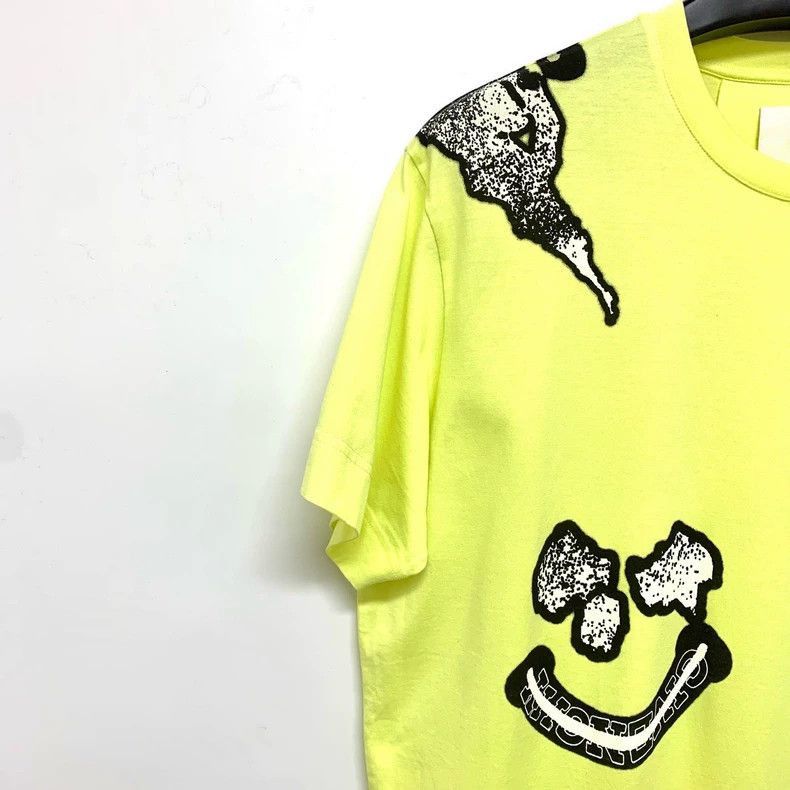 Givenchy Givenchy Neon Yellow Smiley Short Sleeve Tee Size US S / EU 44-46 / 1 - 6 Thumbnail