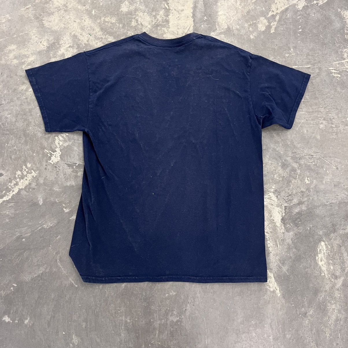 Gildan Y2K Navy Joke Tee Don't Fight me I might accidentally Kill Size US L / EU 52-54 / 3 - 4 Thumbnail