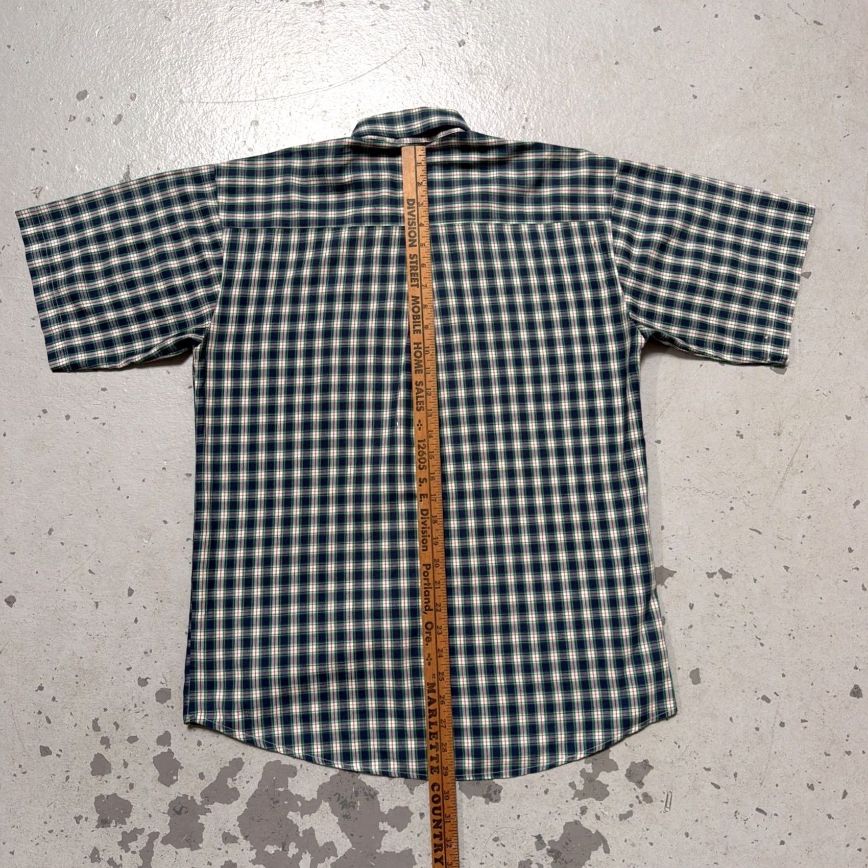 Vintage Vintage Stussy Plaid Flannel SS Button Shirt Made USA 90s Y2K Skate Streetwear L Size US L / EU 52-54 / 3 - 7 Thumbnail