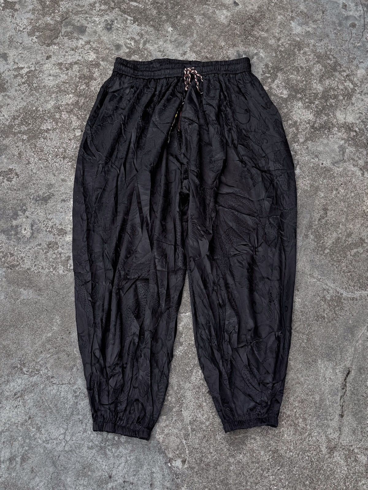 Yohji Yamamoto Balloon Pants Dragon Yohji Yamamoto Styled Japanese Size US 32 / EU 48 - 1 Thumbnail