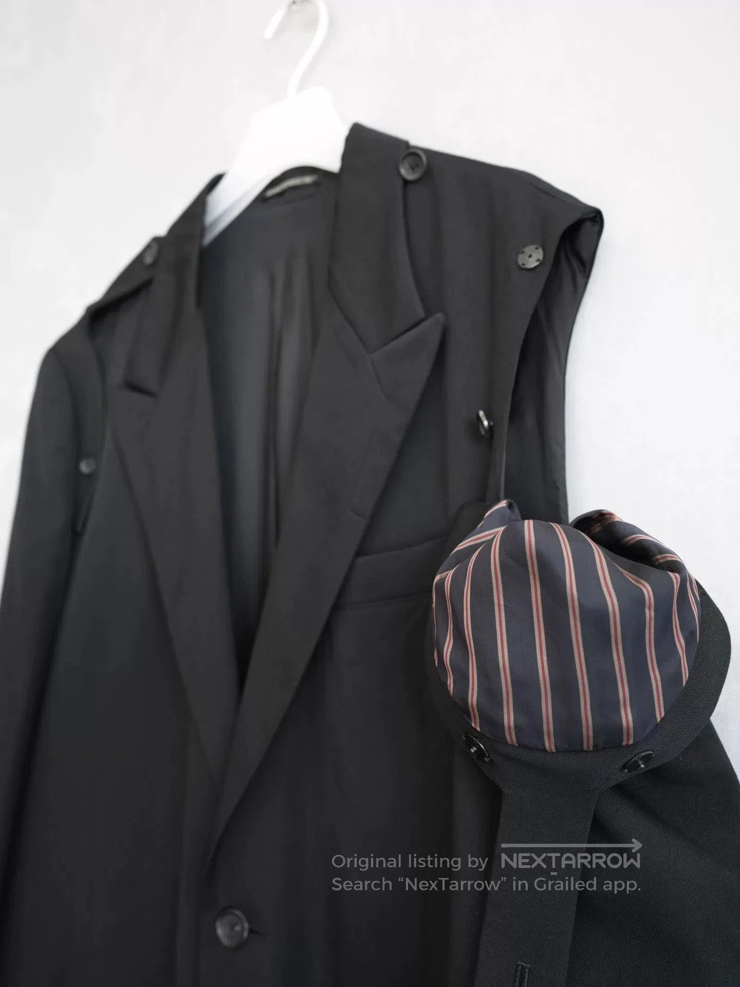 Yohji Yamamoto yohji yamamoto shoulder epaulet tailcoat. Size US M / EU 48-50 / 2 - 7 Thumbnail
