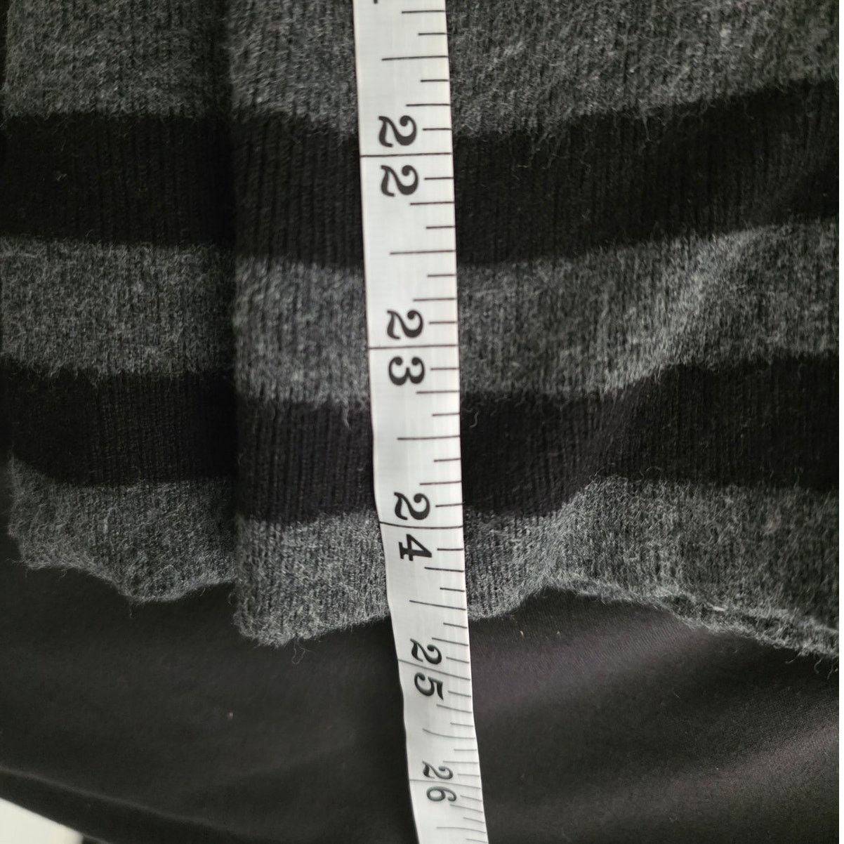 Express Express Design Gray & Black Striped Short Sleeve Sweater - L Size L / US 10 / IT 46 - 7 Thumbnail