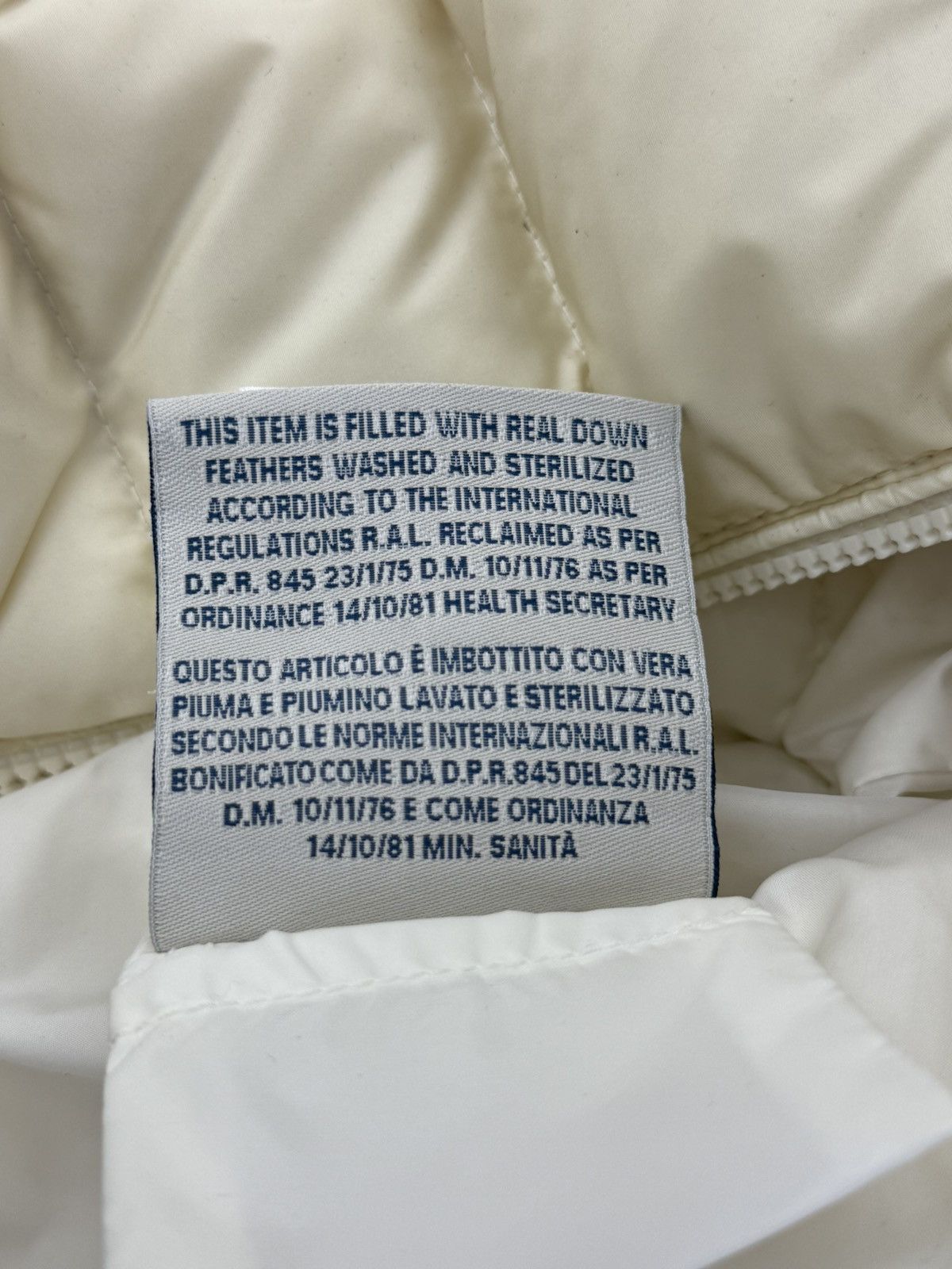 Moncler whitish beige moncler coat Size US S / EU 44-46 / 1 - 13 Thumbnail