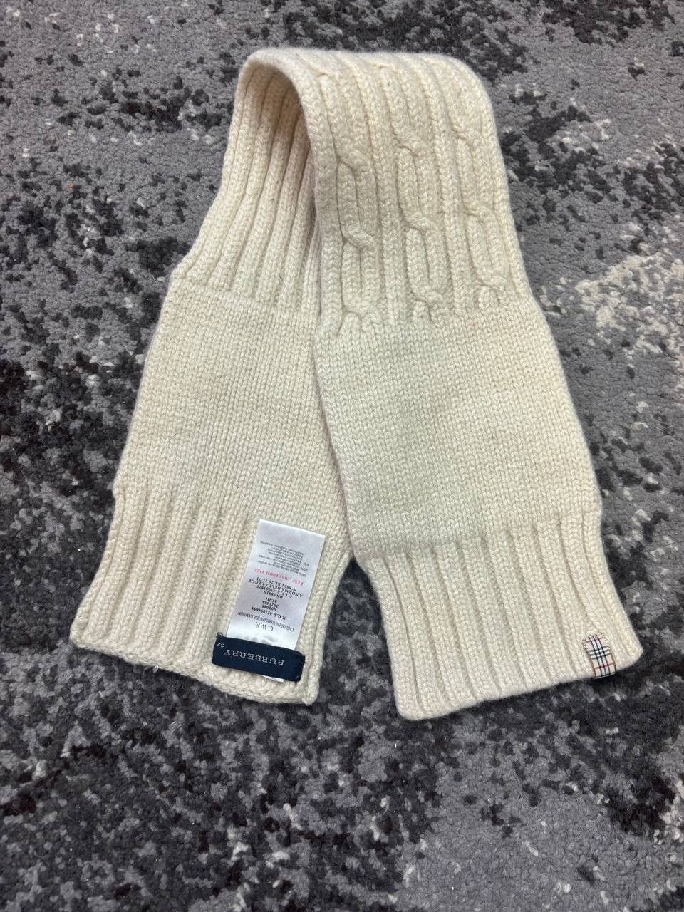 Burberry × Vintage Vintage y2K Burberry Wool Knitted Scarf Hand Size ONE SIZE - 2 Thumbnail