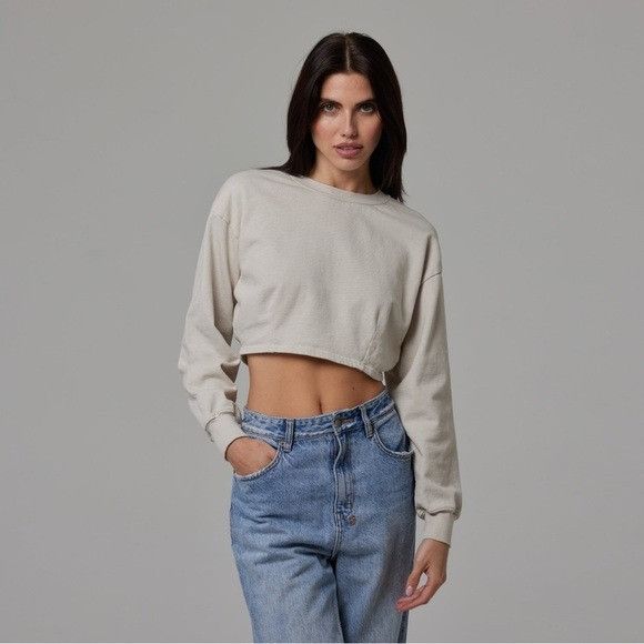 Talentless NEW TALENTLESS WOMENS CROP DART LIGHTWEIGHT CEMENT CREWNECK Size US S / EU 44-46 / 1 - 2 Thumbnail