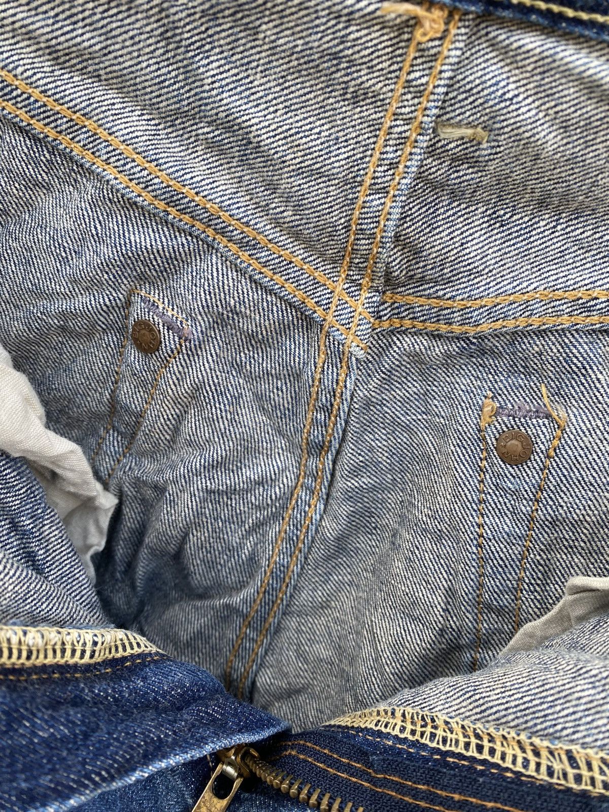 Big John Vintage Big John Selvedge Distressed Jeans Size US 29 - 13 Thumbnail