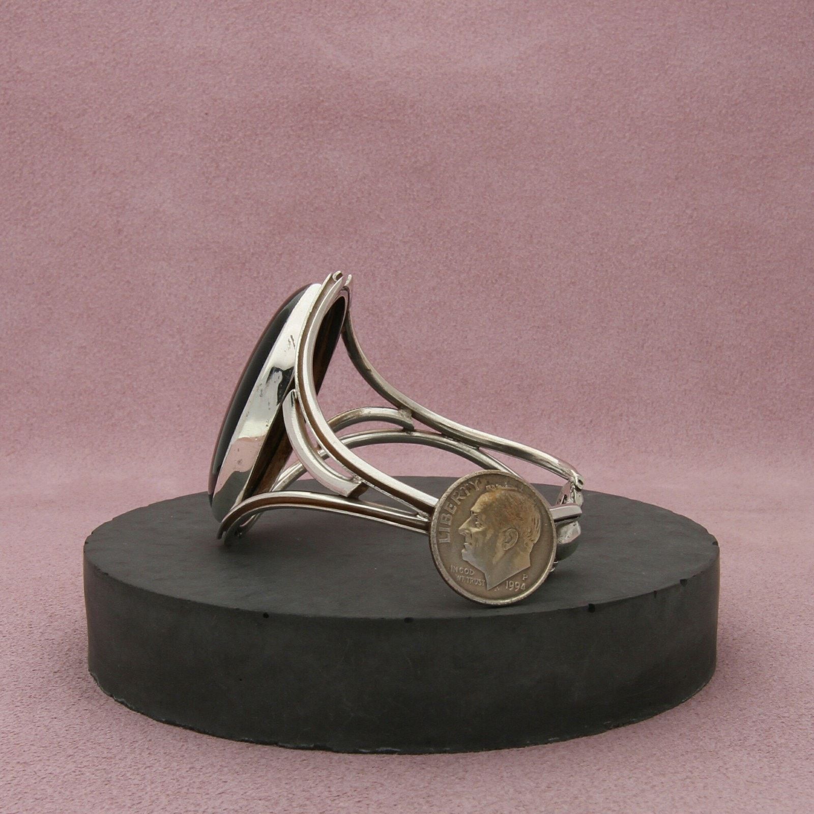 Sterling Silver sterling silver vintage onyx cabochon cuff bracelet size 6in Size ONE SIZE - 2 Thumbnail