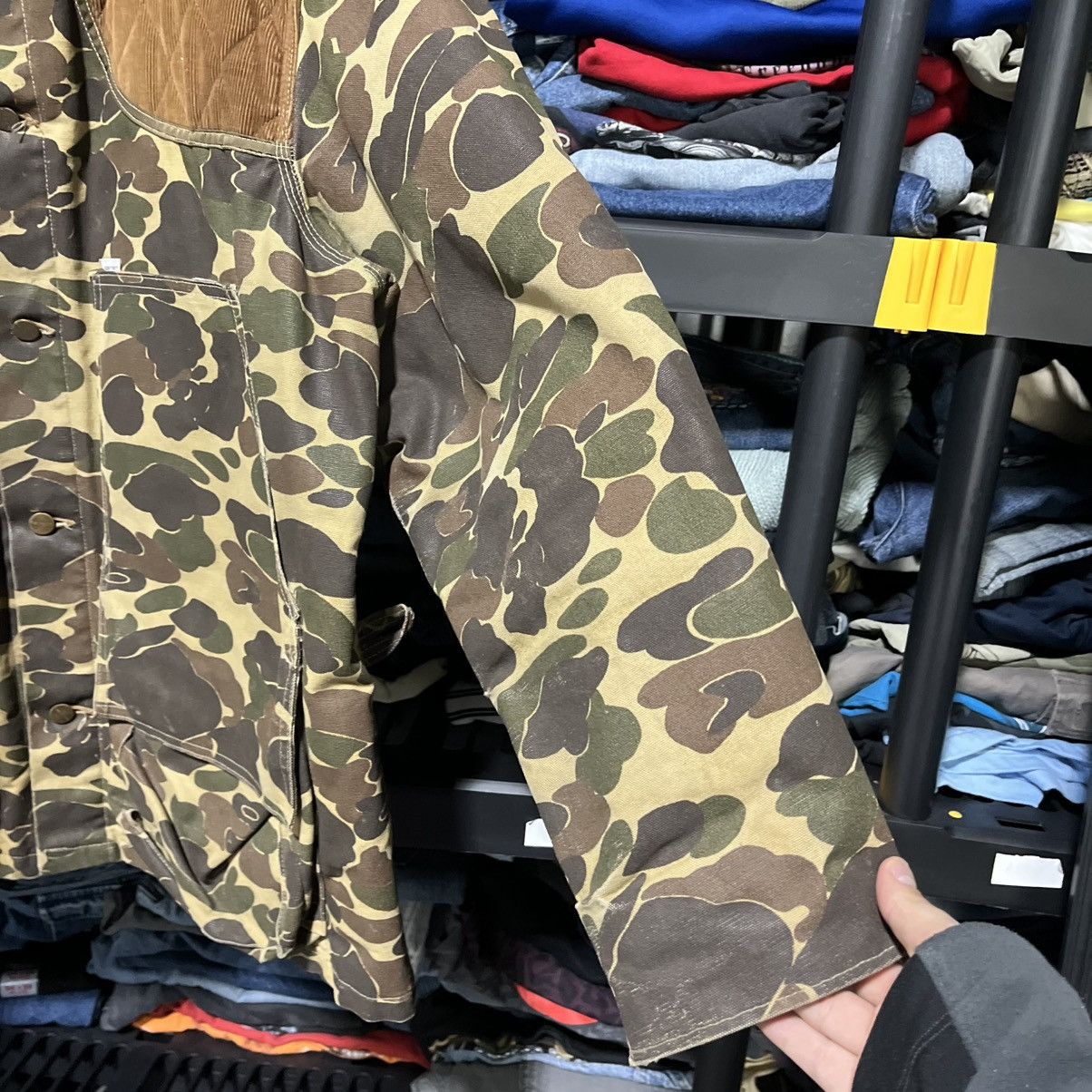 Carhartt VINTAGE 80s CARHARTT DUCK CAMO CORDUROY CANVAS JACKET XL Size US XL / EU 56 / 4 - 8 Thumbnail