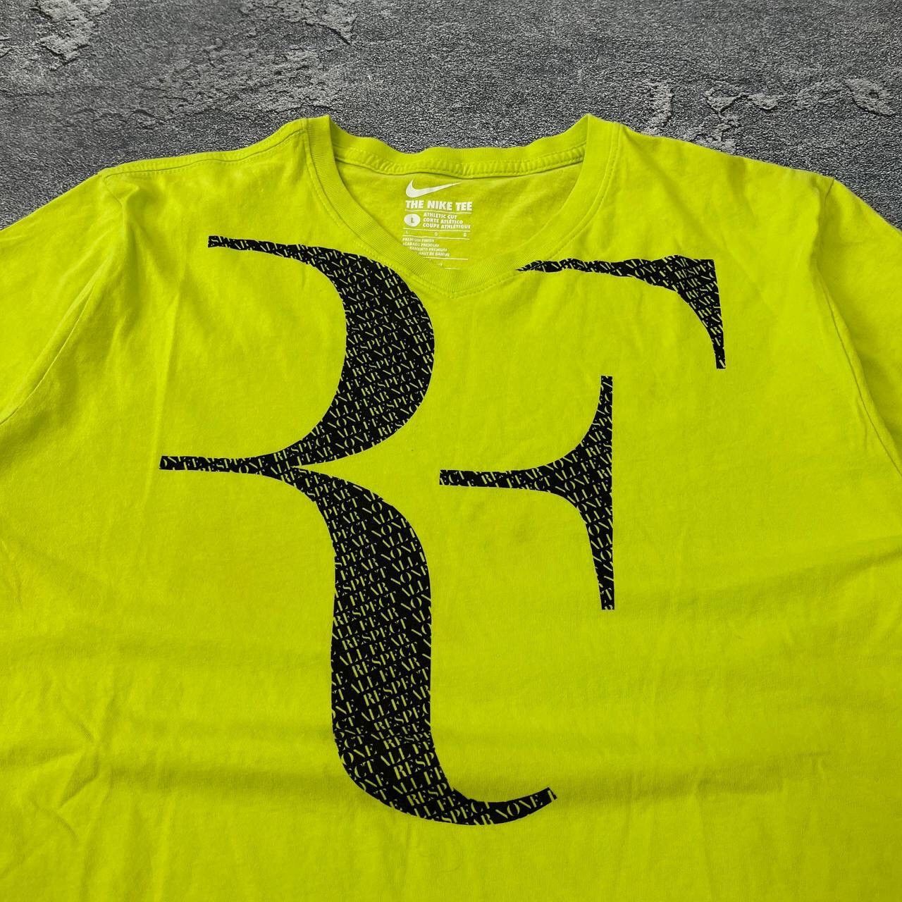 Nike Nike Men's RF Roger Federer Big Logo Neck T-Shirt Size L Size US L / EU 52-54 / 3 - 7 Thumbnail