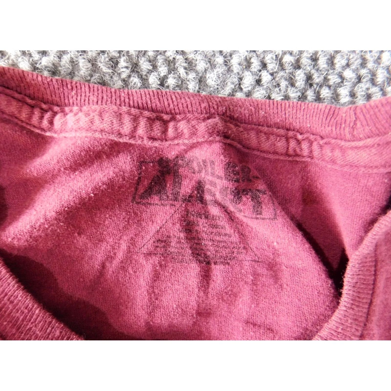 Vintage Spoiler Alert Shirt Mens M Burgundy Graphic City Skyline Shirt Size US M / EU 48-50 / 2 - 4 Thumbnail