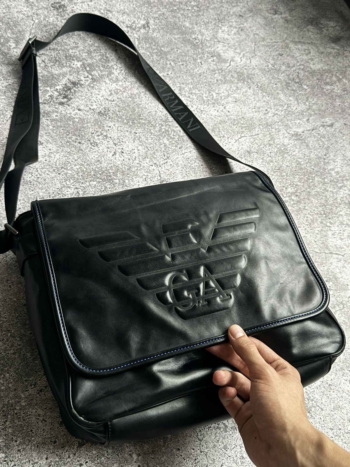 Armani Vintage Armani Y2K leather crossbody bag Size ONE SIZE - 3 Thumbnail
