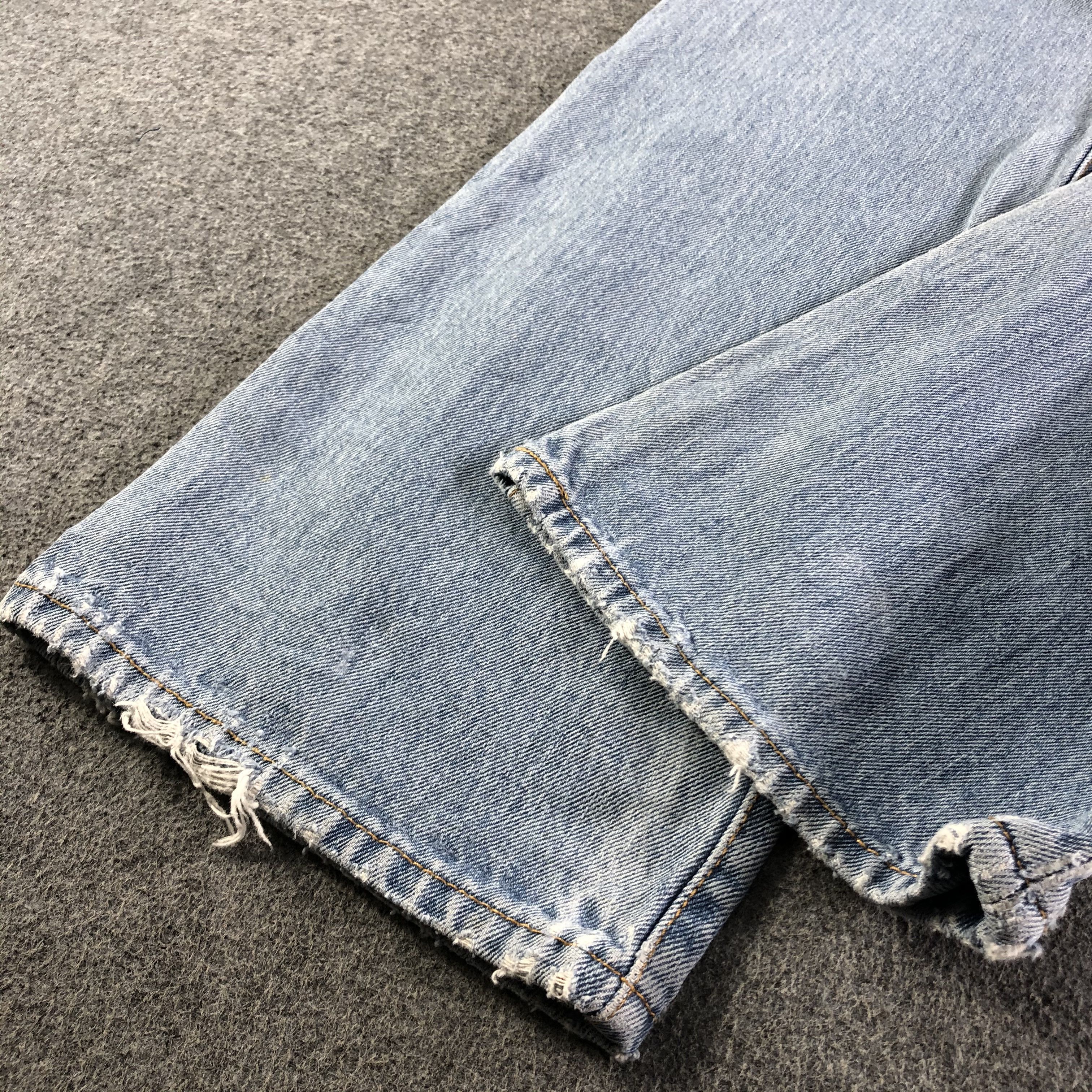 Levi's Vintage Blue Wash Levis 517 Jeans-J3532 Size US 33 - 6 Thumbnail