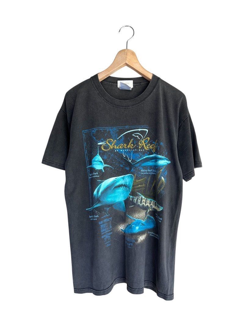 Vintage Vintage Shark Reef Tshirt Size US M / EU 48-50 / 2 - 1 Thumbnail