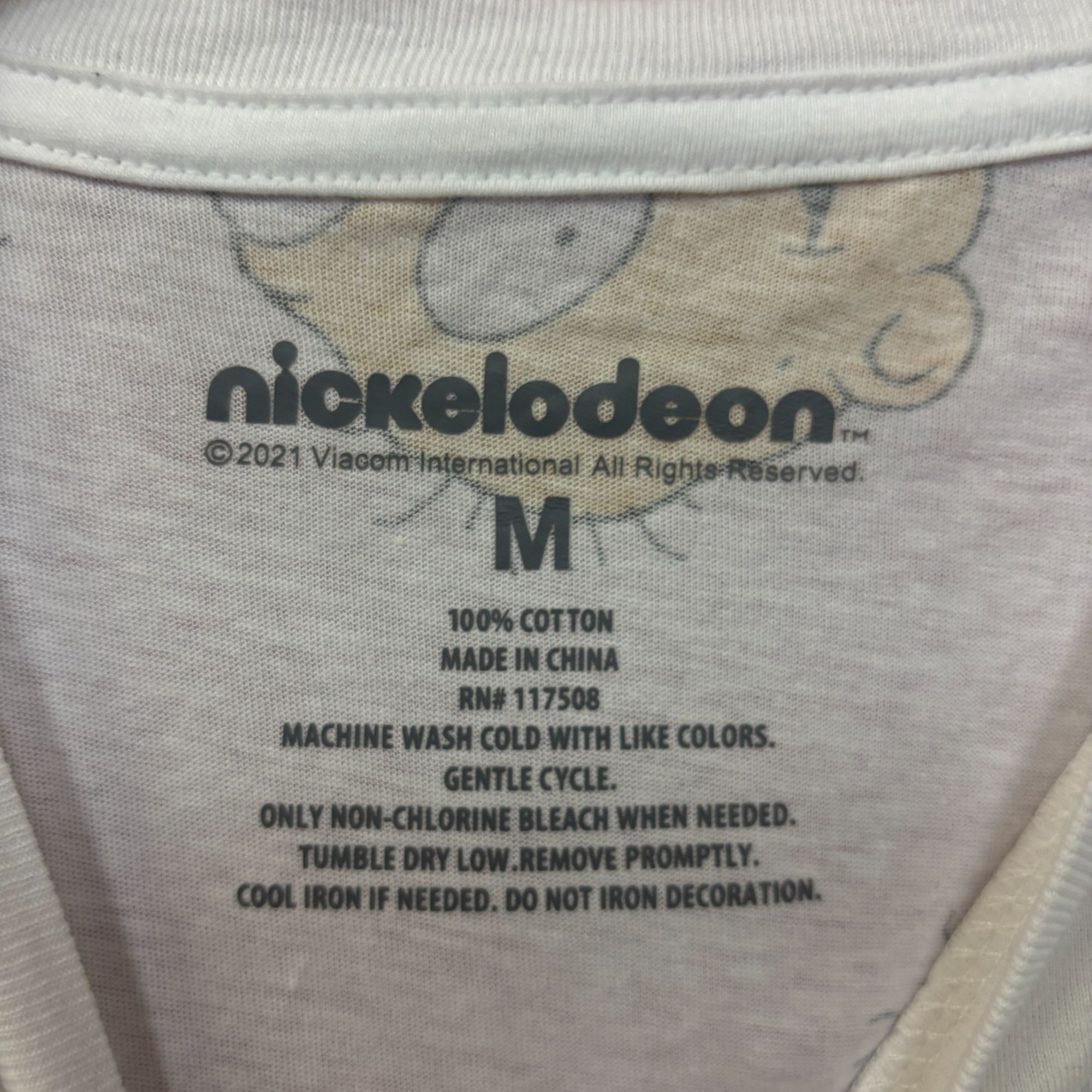 Nickelodeon Rugrats Tommy and Chucky all over print Tshirts size medium Size US M / EU 48-50 / 2 - 4 Thumbnail