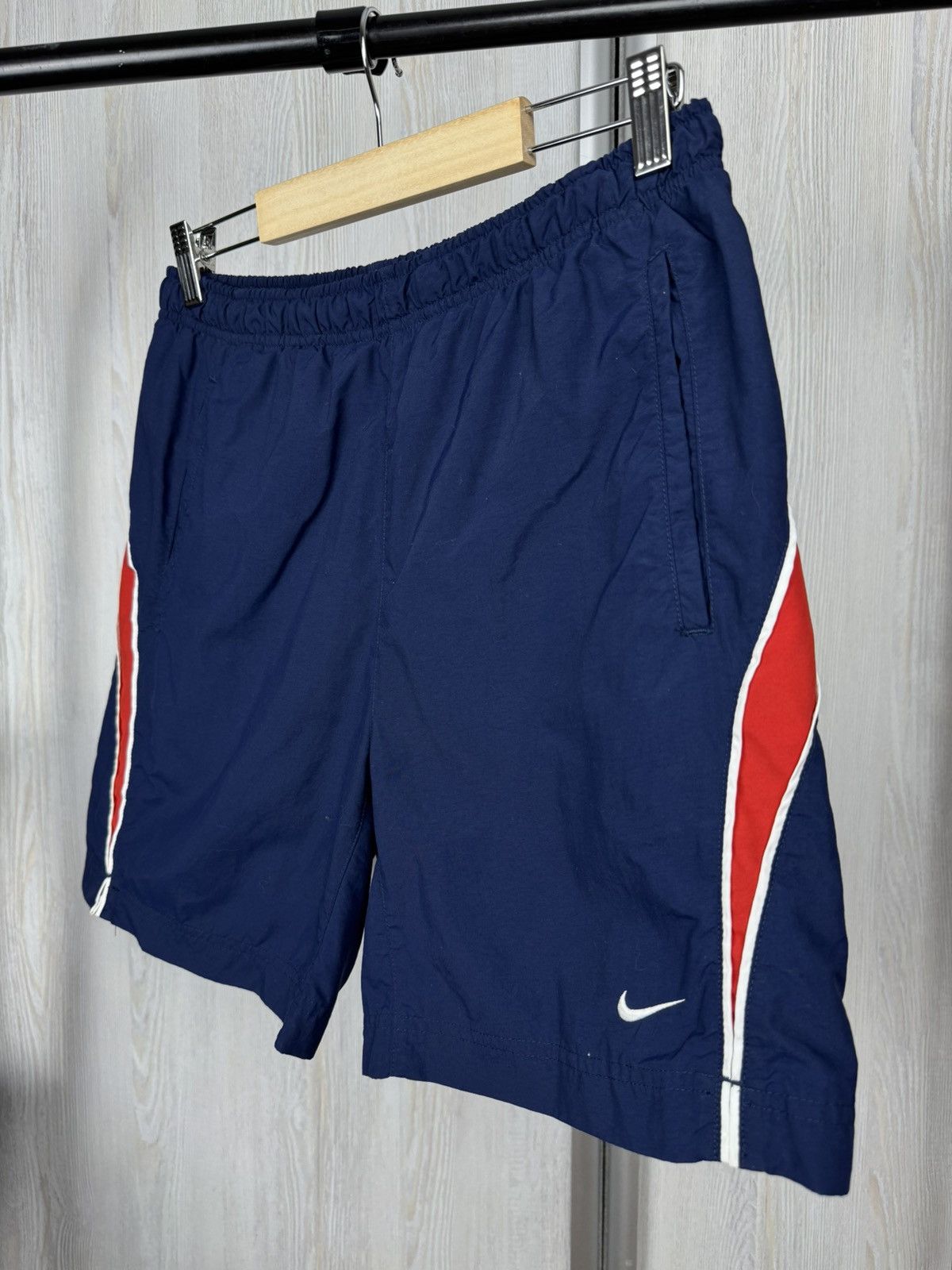 Nike Nike vintage y2k blue red nylon swoosh shorts Size US 30 / EU 46 - 3 Thumbnail