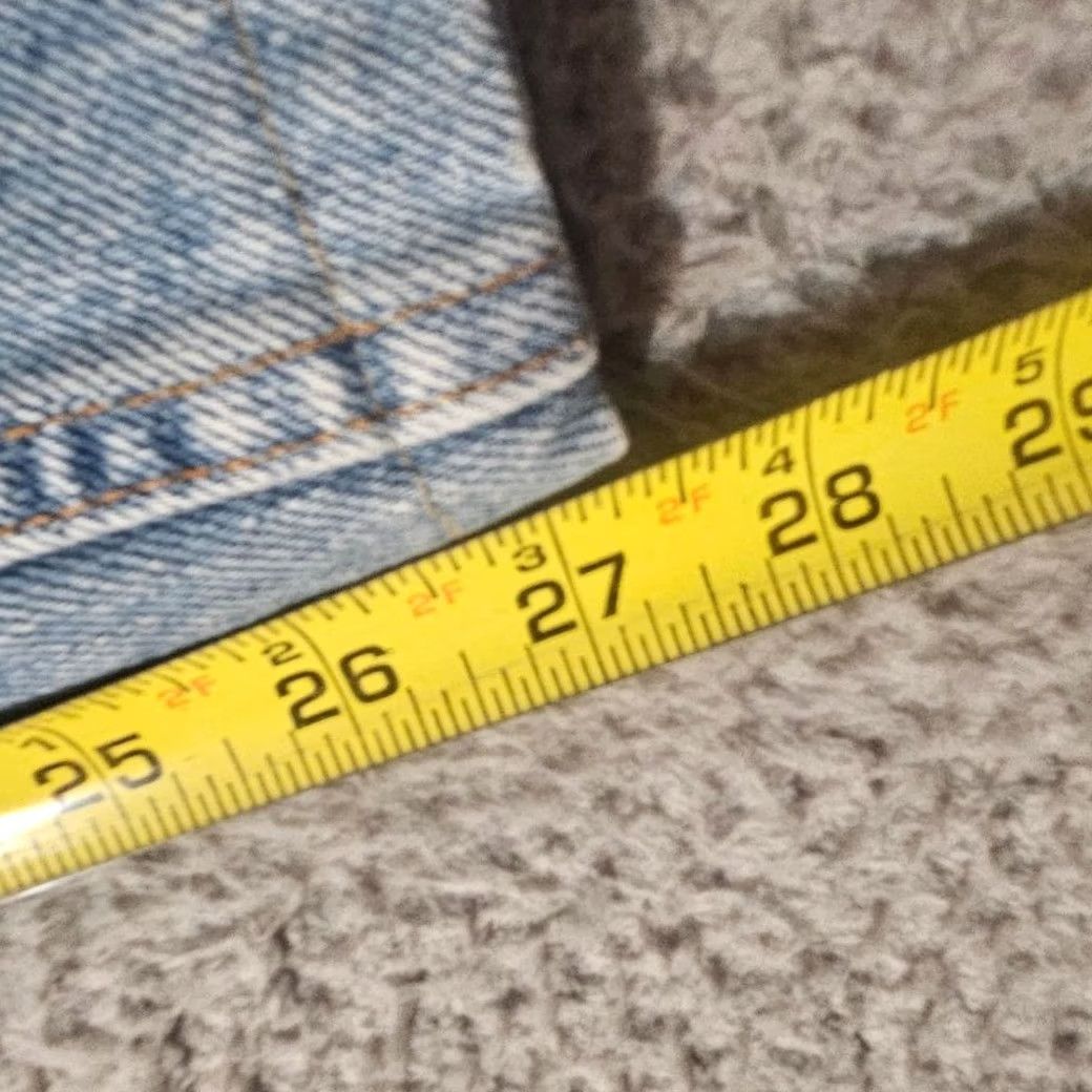 Levi's VINTAGE Levi's 560 Jeans Mens 38x27.5 Straight Blue Denim Light Wash Cotton Size US 38 / EU 54 - 7 Thumbnail