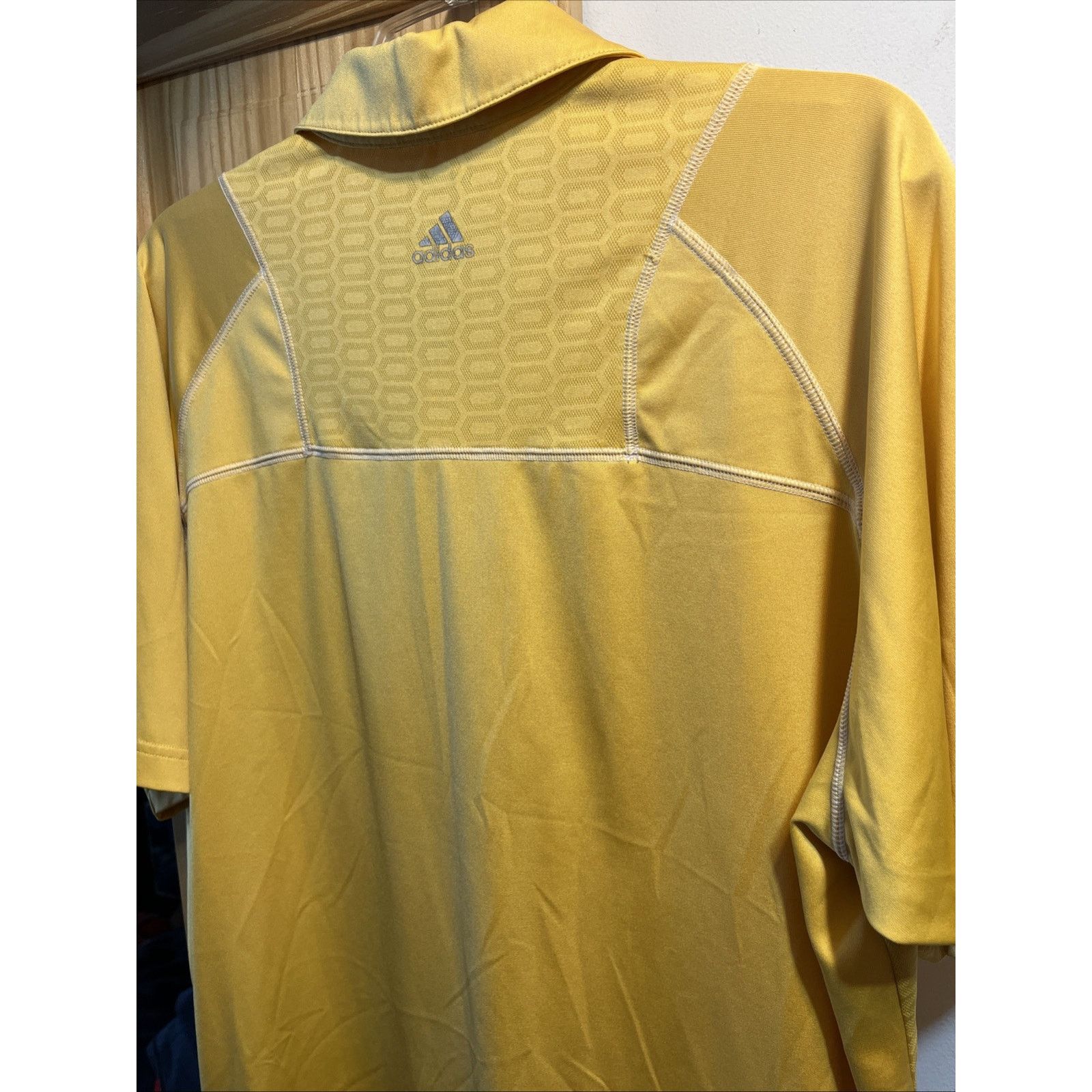 Adidas Adidas Climacool Size Large Mens Golf Shirt Gold Polo SS Size US L / EU 52-54 / 3 - 11 Thumbnail