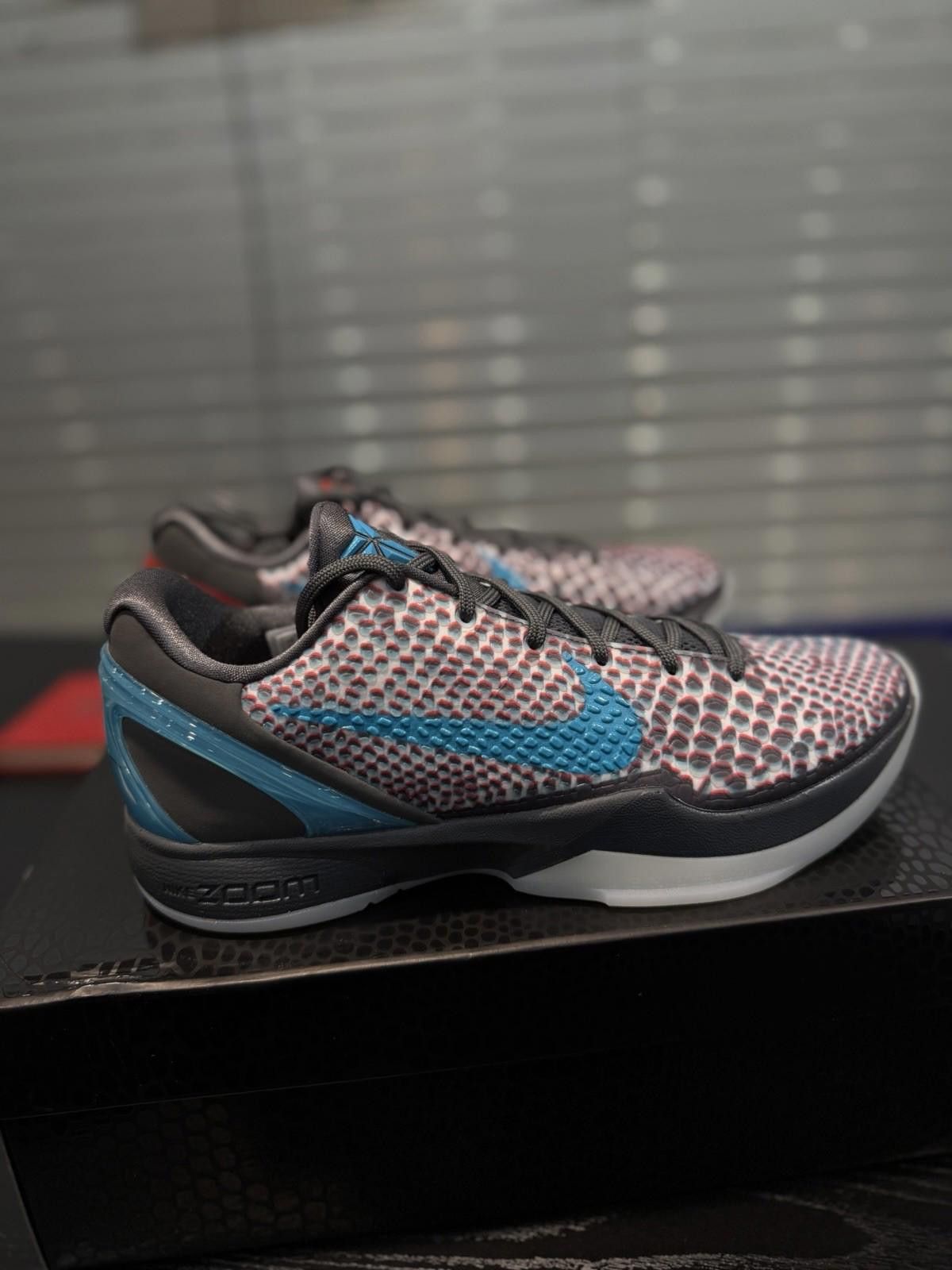 Nike Size 10 Men’s - Nike Zoom Kobe 6 All-Star 3D Hollywood Size US 10 / EU 43 - 5 Thumbnail