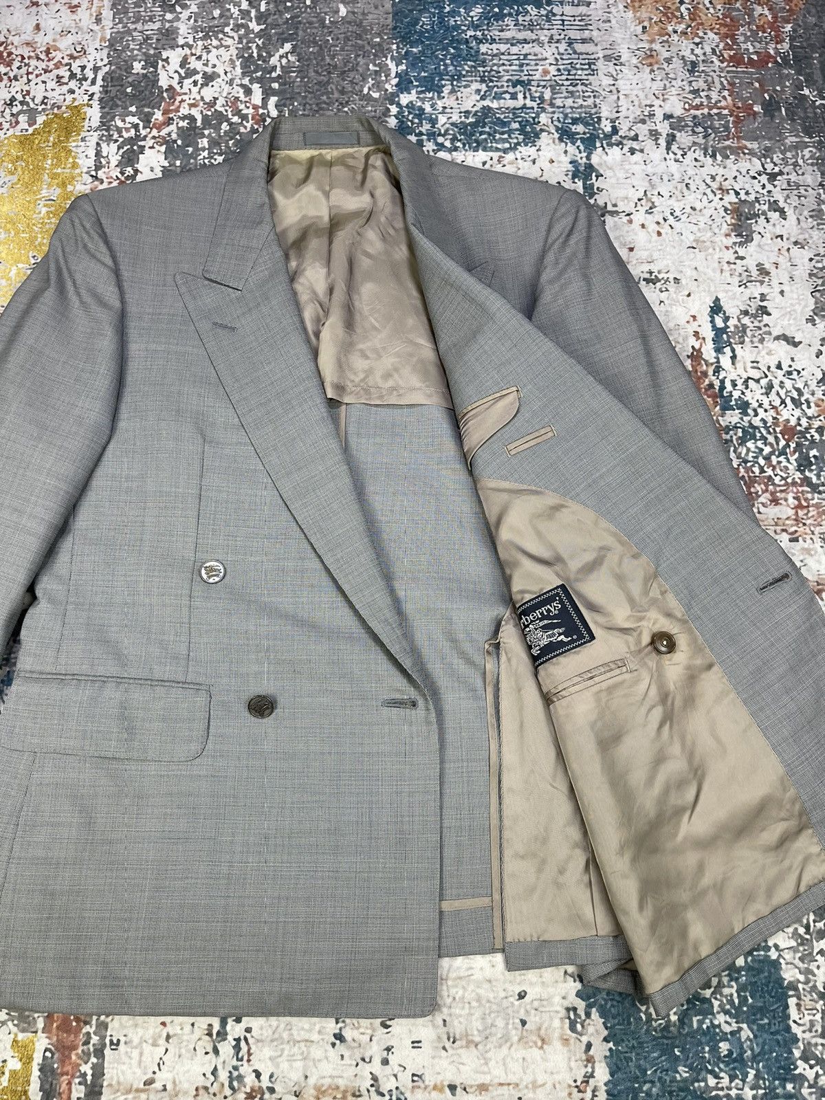 Burberry Vintage Burberrys Monogram Button Peak Lapel Blazer Size US M / EU 48-50 / 2 - 12 Thumbnail