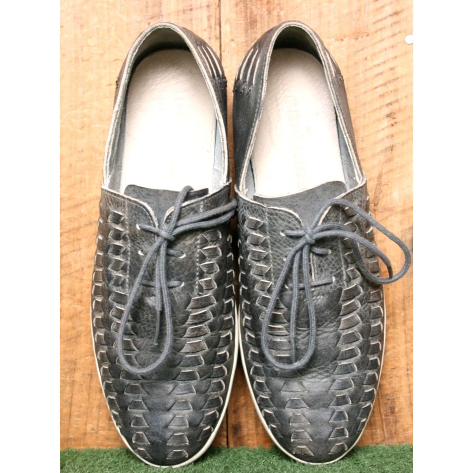 SeaVees SeaVees Huarache Slate Navy Woven Leather Sneakers Women's 8 Gray Leather Sneaker US 8 Size US 8 / IT 38 - 4 Thumbnail