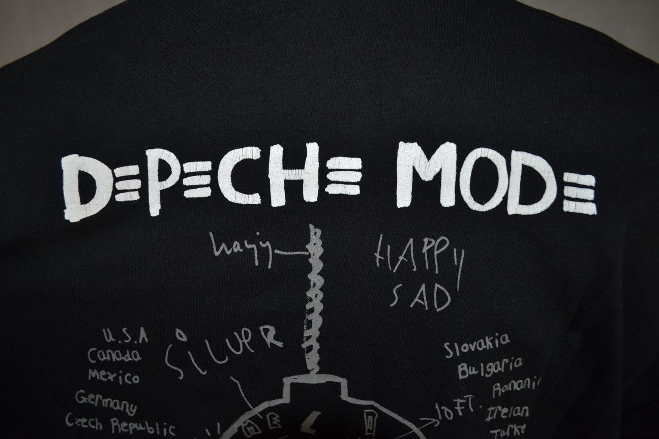 Band Tees Vintage Depeche Mode Touring The Angel 2005/2006 Tee t-shirt Size US XL / EU 56 / 4 - 3 Thumbnail