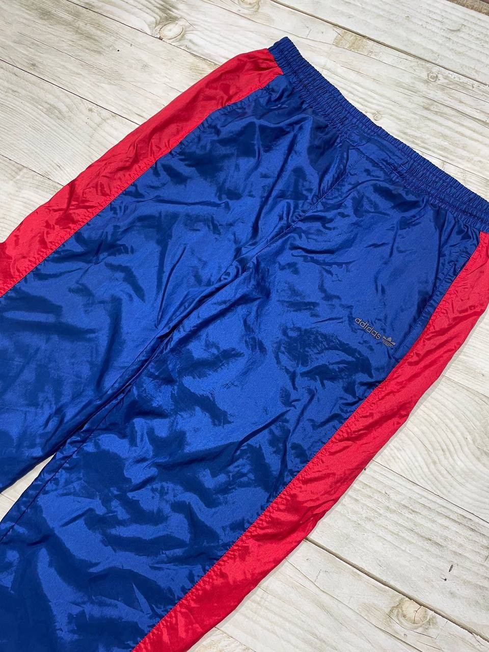 Adidas Vintage Adidas Nylon Tracksuit Jacket Pants Big Logo Size US L / EU 52-54 / 3 - 15 Thumbnail