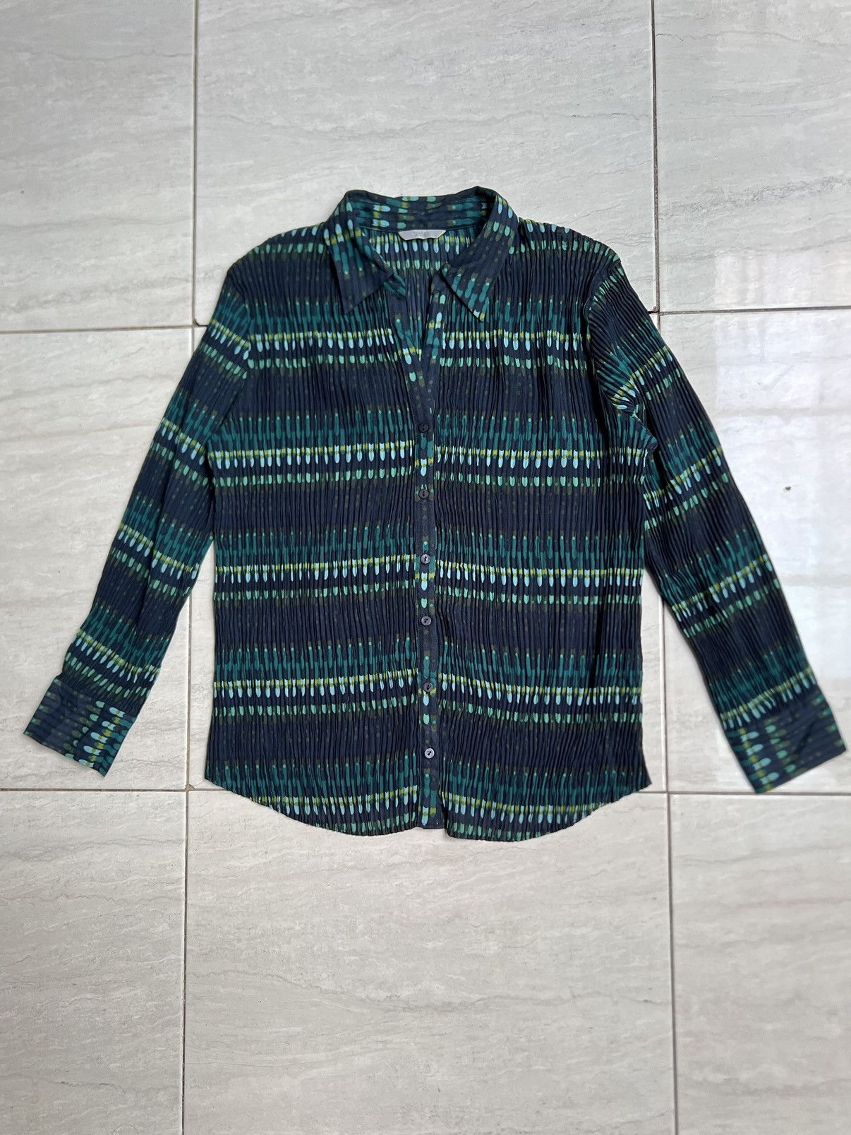 Marks & Spencer Marks & Spencer Motive Pleats Shirt Size US S / EU 44-46 / 1 - 1 Thumbnail
